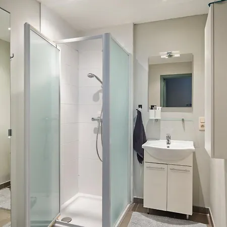 Mubi-stay - Chalereux Au Centre D'anvers Apartamento Amberes